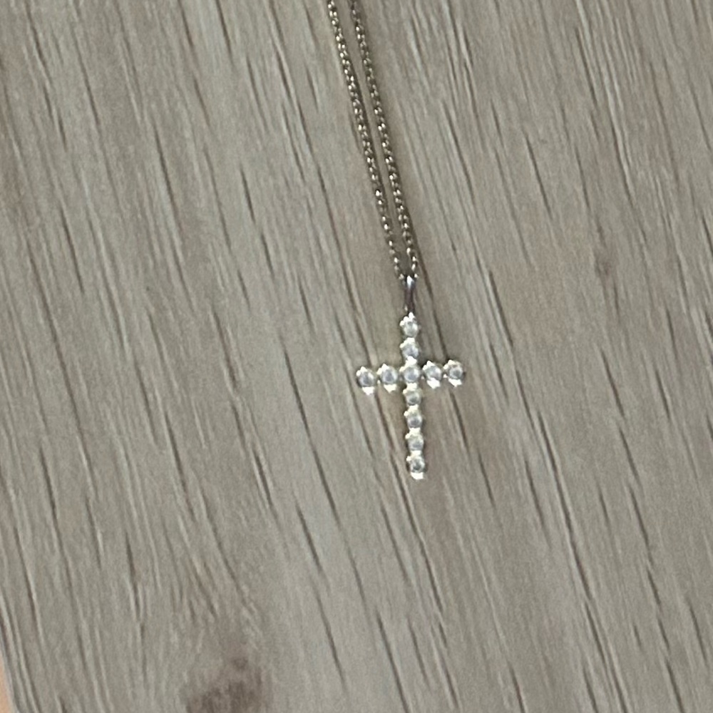 Electric Picks x Danielle Fletcher Gold Cross necklace